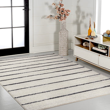 Williamsburg Minimalist Stripe Area Rug